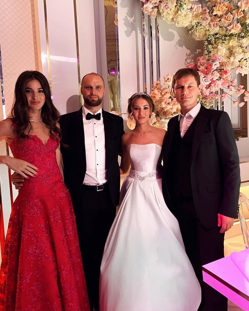 Свадьба дочери Серова Мишель