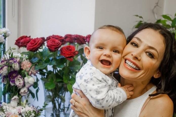 Екатерина Волкова: «Он меня просто спас, мой внук» — Звезды