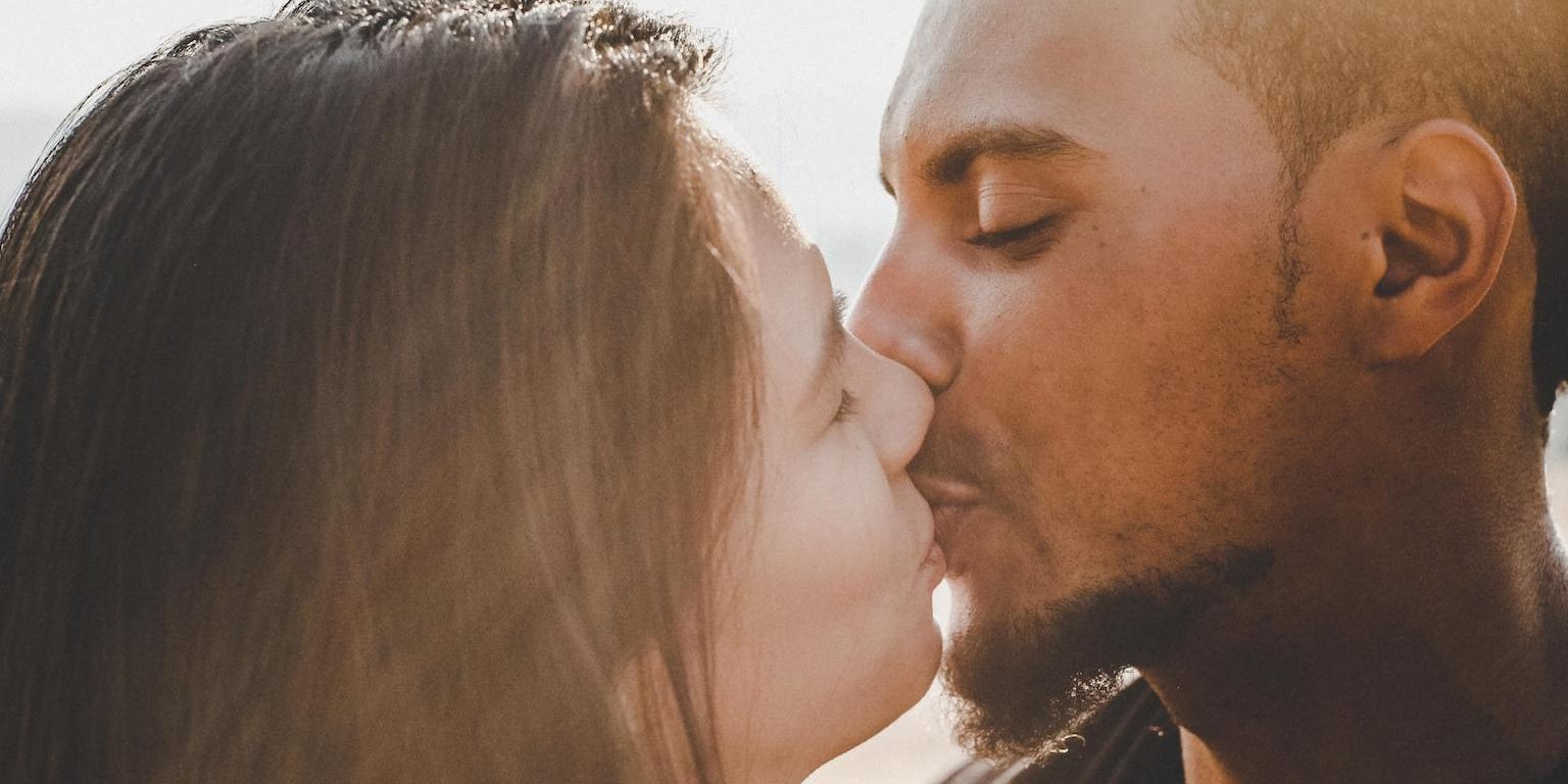 4 сексуальные техники, которые заставят мужчину вас обожать — Психология