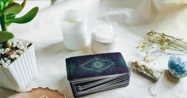 8 признаков, что вы обратились к профессиональному тарологу — Психология