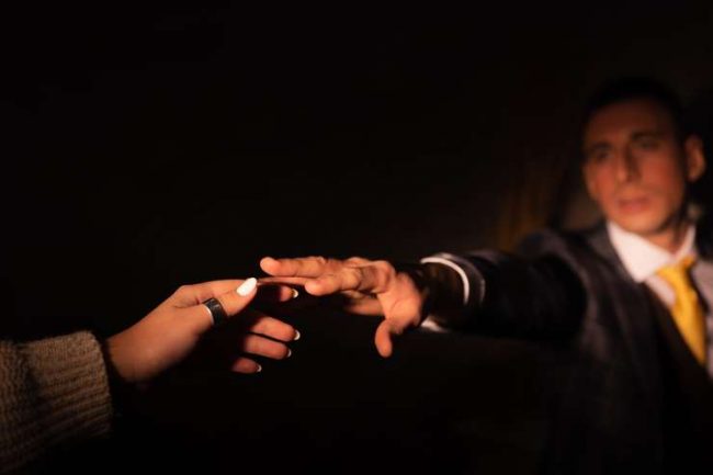 Почему паузы в отношениях бывают полезны — Психология