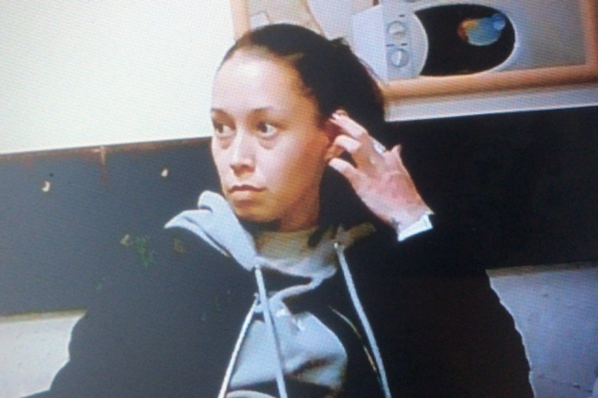 «Герман Греф — мой приближенный». В Москве накрыли банду глухих