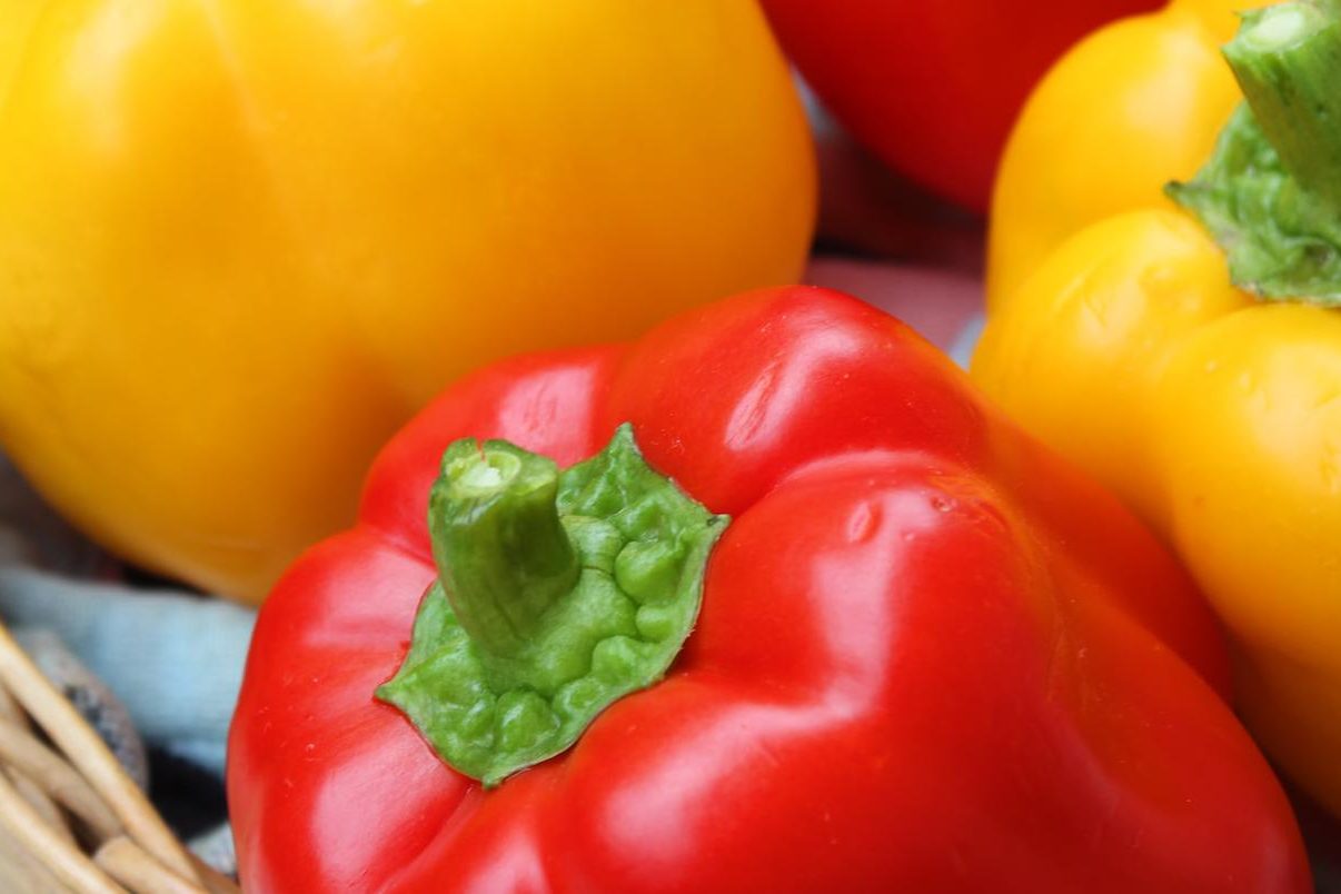 Овощи на вашем огороде, которые могут быть опасны для желудка