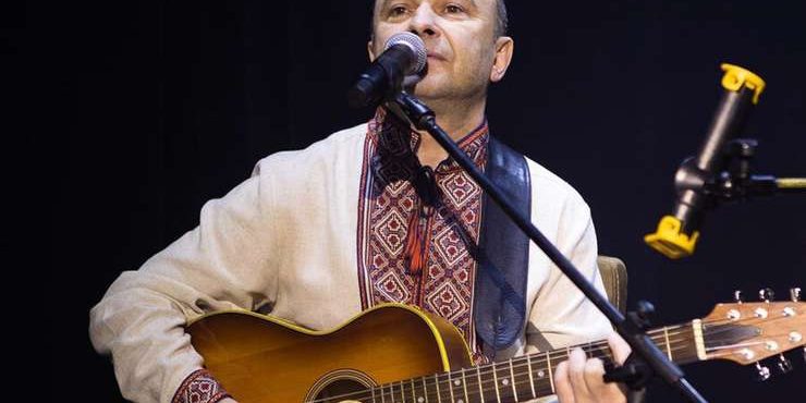 Концерт украинского певца Виктора Павлика отменили в Германии после скандала