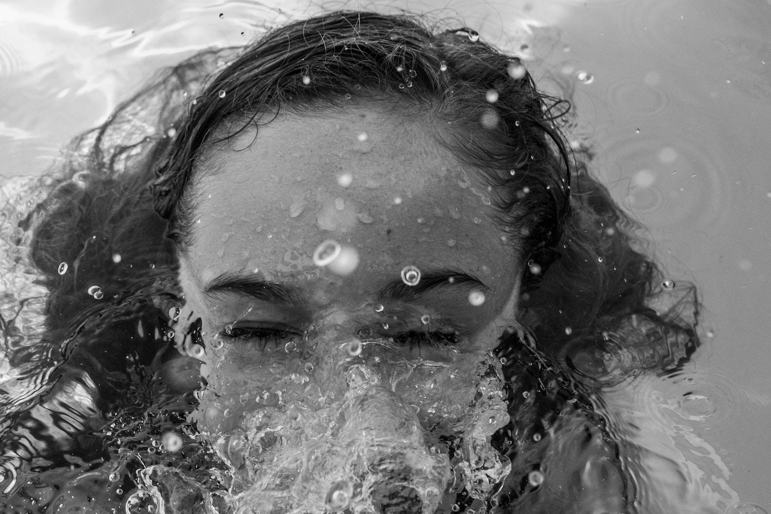 Гели для умывания: для чего нужны, кому подходят и что