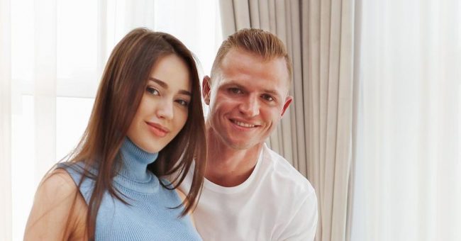 «Отдыхал, загорал»: Костенко устроила Тарасову семейные разборки — Звезды