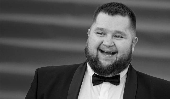 Умер «Пухляш» из клипа группы Little Big :: Шоу-бизнес ::