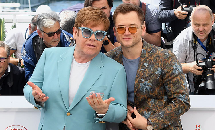 британский актер Тэрон Эджертон, сыгравший Элтона Джона, и его правила жизни, HELLO! Russia