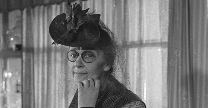 Комната с видом на место, где справляли нужду – как жила Фаина Раневская