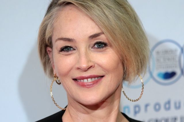 Актрису Шэрон Стоун заблокировали на сайте знакомств | Кино | Культура