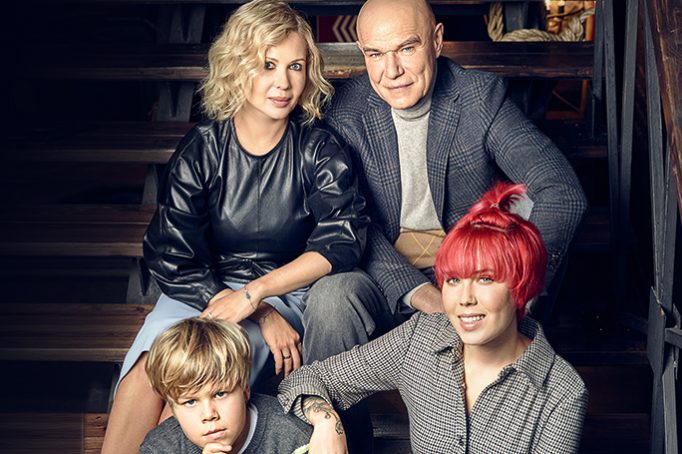 Сергей и Галина Мазаевы показали подросших детей, HELLO! Russia