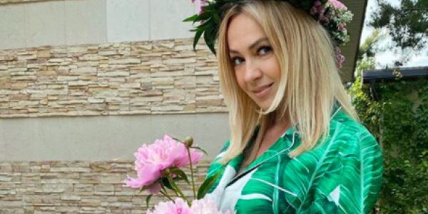 Рудковская пожаловалась на слежку за ее домом — Рамблер/женский