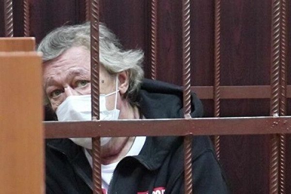 Адвокат Ефремова дал оценку переговорам с семьей Захарова — Рамблер/новости