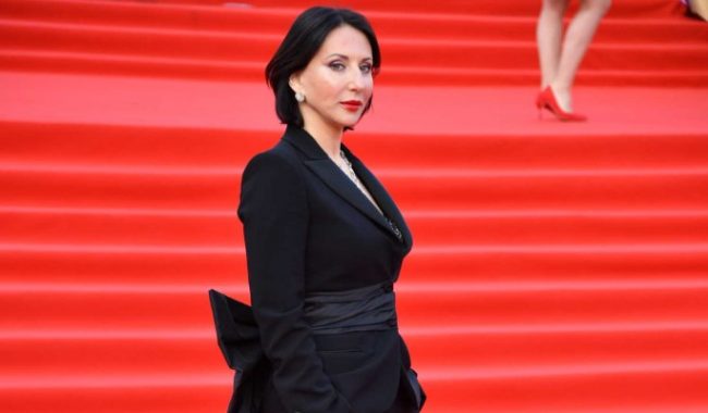 Актриса Алика Смехова призналась, что стала считать себя интересной после определенного возраста, жизненные постулаты женщины значительно изменились, последние новости звезд российского шоу-бизнеса :: Шоу-бизнес :: Дни.ру