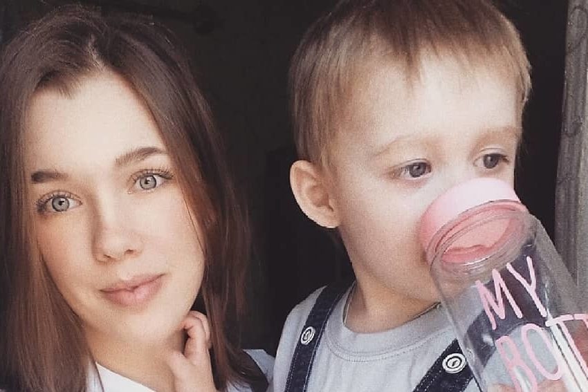 «Когда у сына случается припадок, видим злые взгляды окружающих»: жизнь ребенка с диагнозом аутизм