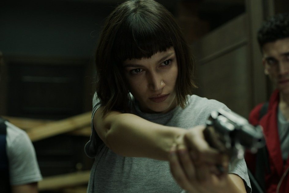 Как выглядят новые звезды финального сезона «Бумажного дома»