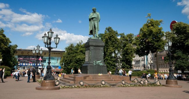 Взрыв в переходе под Пушкинской площадью. 20 лет с момента страшного теракта в метро