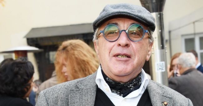Экс-любовница Александра Добровинского: «Он притворяется пенсионером и платит дочери 2 тысячи»