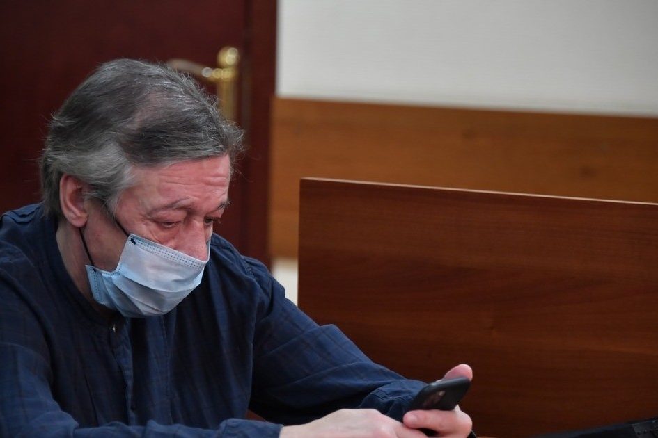 Михаил Ефремов определился с «новым» адвокатом