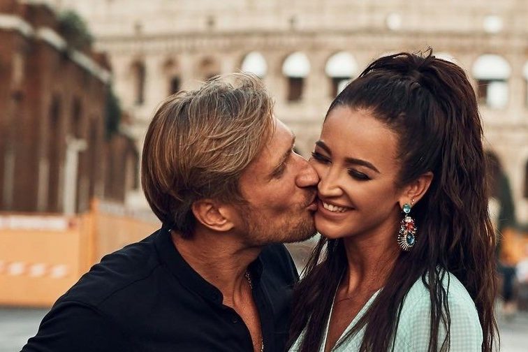 Экс-подруга Дениса Лебедева: «Он угрожал распечатать мои интимные снимки, чтобы не возвращать деньги»