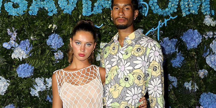 Дочь Джуда Лоу вышла в свет со своим бойфрендом Джайреллом Робертсом, HELLO! Russia