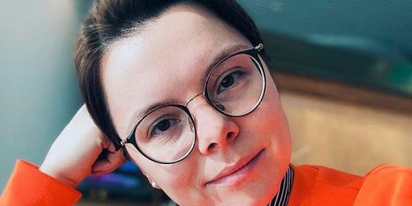 Брухунова с Петросяном улетели на море — Рамблер/женский