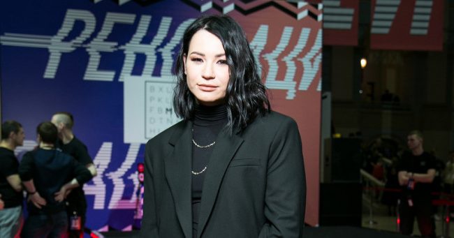 Пьяная девушка Гусейна Гасанова напала на Иду Галич на вечеринке