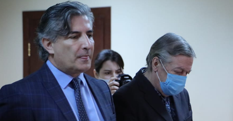 Адвокат попросил для Ефремова четыре года условно — Звезды