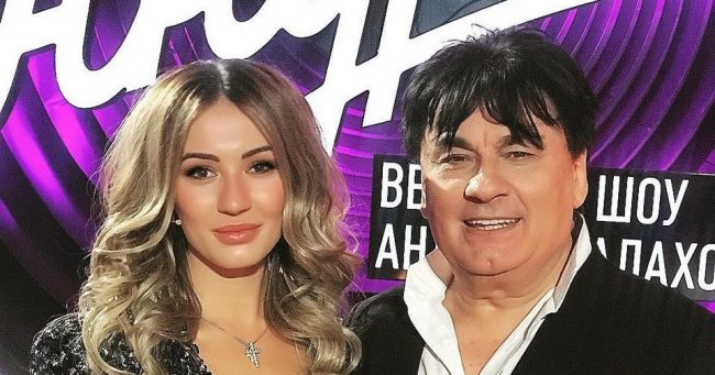 Александр Серов впервые стал дедушкой