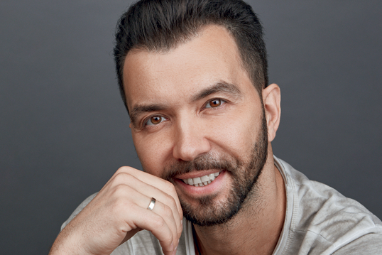 Денис Клявер: «Хотел бы легко разговаривать на разных языках» — Звезды