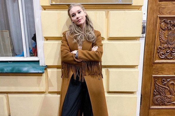 Асмус заподозрили в романе с Учителем — Рамблер/новости