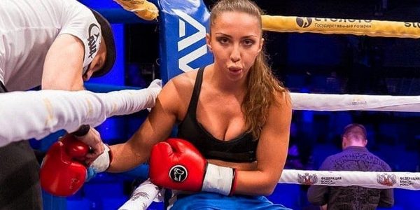 Боксёрша вызвала Бузову на бой и попала на видео — Рамблер/новости