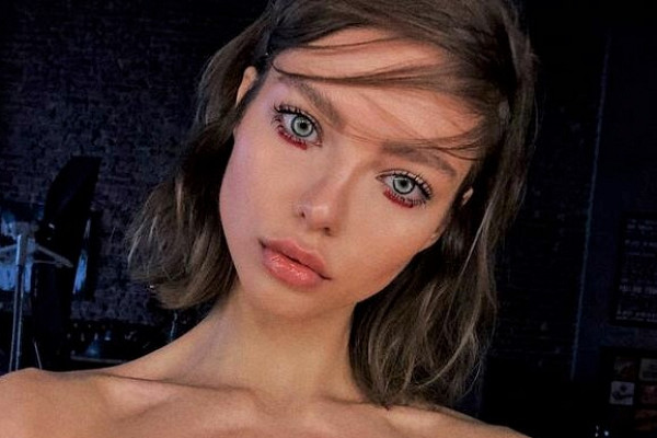 Кафельникова показала нового бойфренда, с которым отдыхает в Париже 