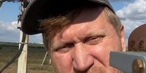 звезда «Уральских пельменей» стал электриком — Рамблер/новости