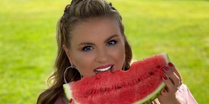 Пиар-директор о восстановлении Анны Семенович: «Улетела в горы дышать свежим воздухом» — Звезды