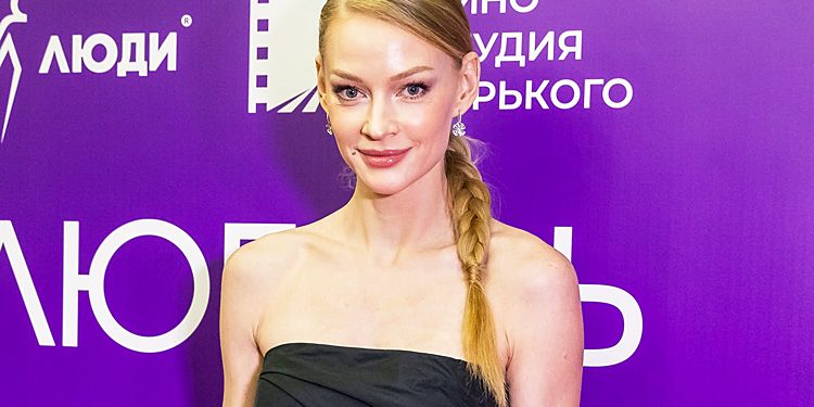 Светлана Ходченкова представила свой новый фильм «Любовь без размера», HELLO! Russia