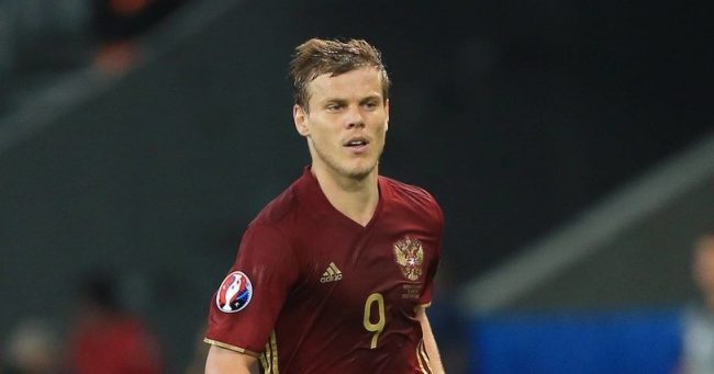 Александр Кокорин: «Что бы я сказал маленькому Саше? Не бей людей стулом – и все»