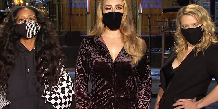Адель продемонстрировала стройную фигуру в промо-ролике шоу Saturday Night Live, HELLO! Russia