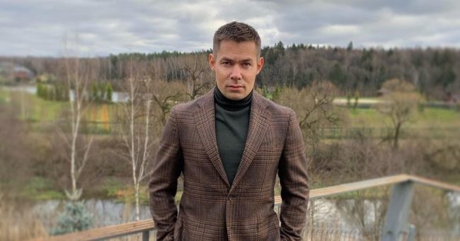 «Дверь открыта. Если сдохну, то я на полу»: Пьеха вспомнил, как его спасли от второго инфаркта
