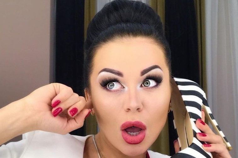 Валерий Дидюля выгнал жену и дочь из дома посреди ночи