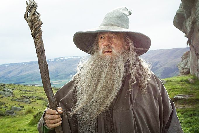 Гэндальф, Бильбо и другие звезды «Властелина колец» хотят выкупить дом Толкина