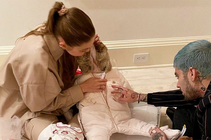 Как Джиджи Хадид и Зейн Малик отпраздновали первое Рождество с дочерью: семейные фото, HELLO! Russia