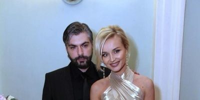 Полина Гагарина смогла вывезти дочь из страны после запретов экс-супруга