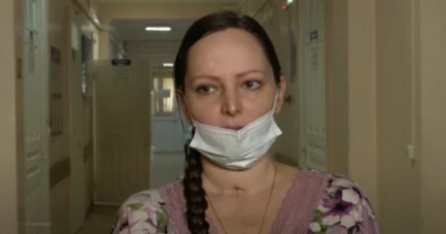 Увидеть дочь после двух месяцев комы – чудесная история роженицы со 100% поражением легких