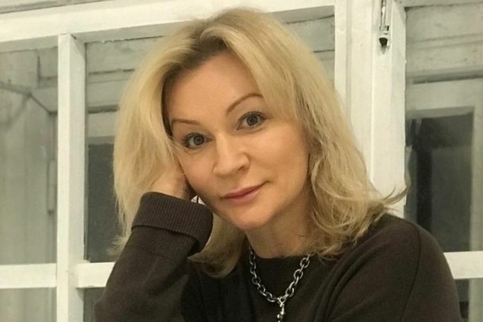 Звезда «Склифосовского» Анна Якунина впервые стала бабушкой