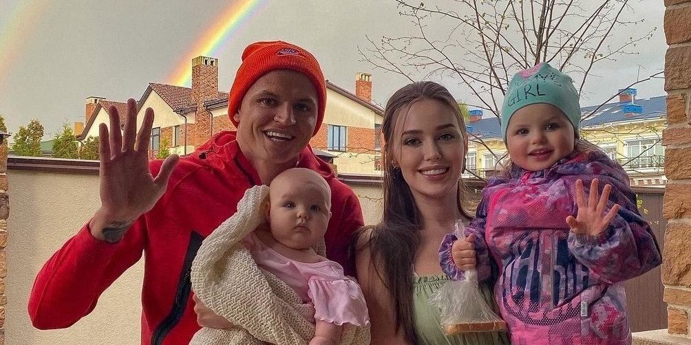 Платье принцессы и розовый торт. Костенко и Тарасов отметили день рождения младшей дочери