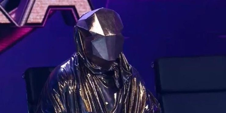 Раскрыта личность пятого судьи в шоу «Маска» на НТВ