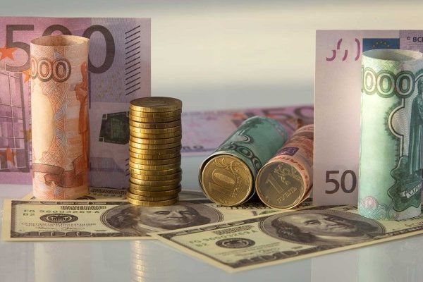 что будет с российской валютой в марте, 2021 :: Автор Анастасия Кошелева :: Дни.ру