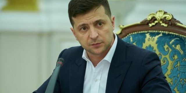 Зеленский ввел санкционные меры в отношении нескольких украинских каналов | В мире | Политика