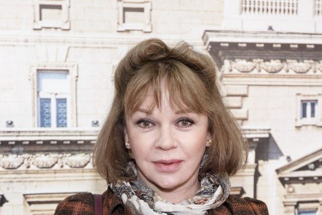 Елена Валюшкина: «Подруга потребовала: «Прекрати играть бабушек!». Но мне это нравится!»